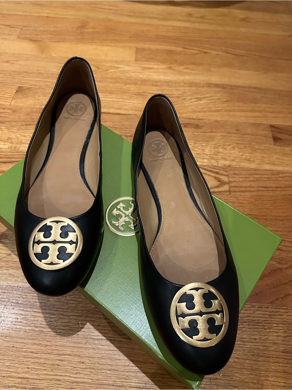Tory Burch Black Leather Logo Medallion Ballet Flats